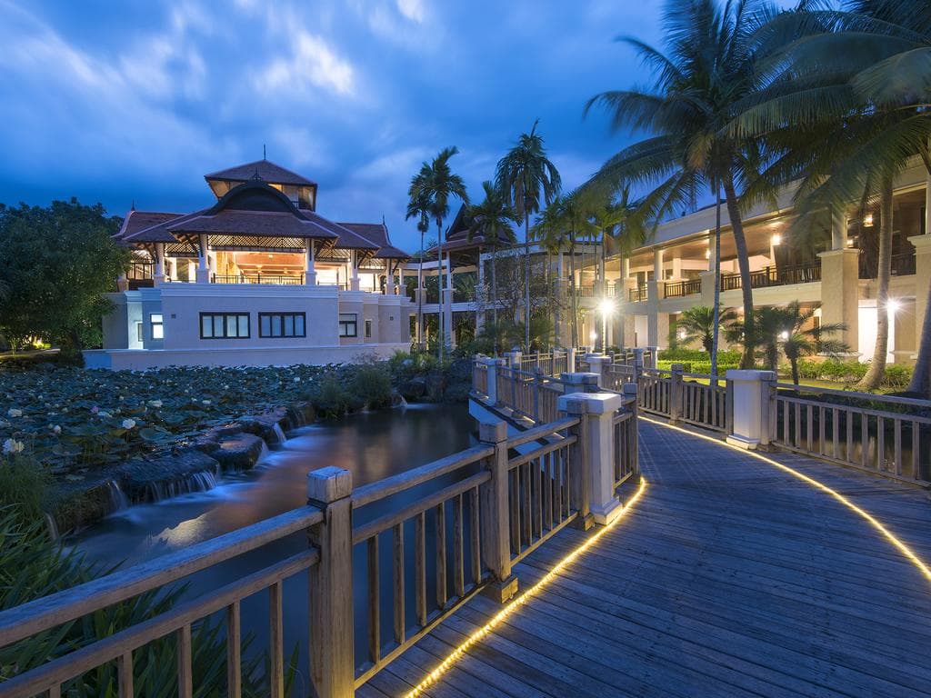 RAWI WARIN RESORT & SPA