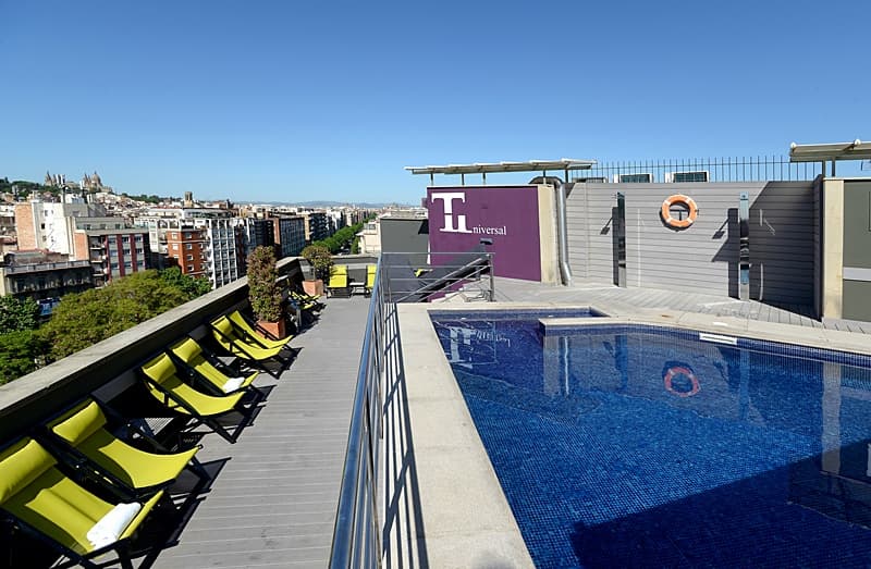 BARCELONA UNIVERSAL
