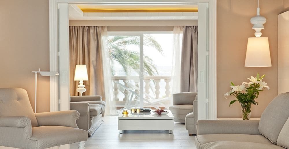 ILLA DOR HOTEL & APARTMENTS
