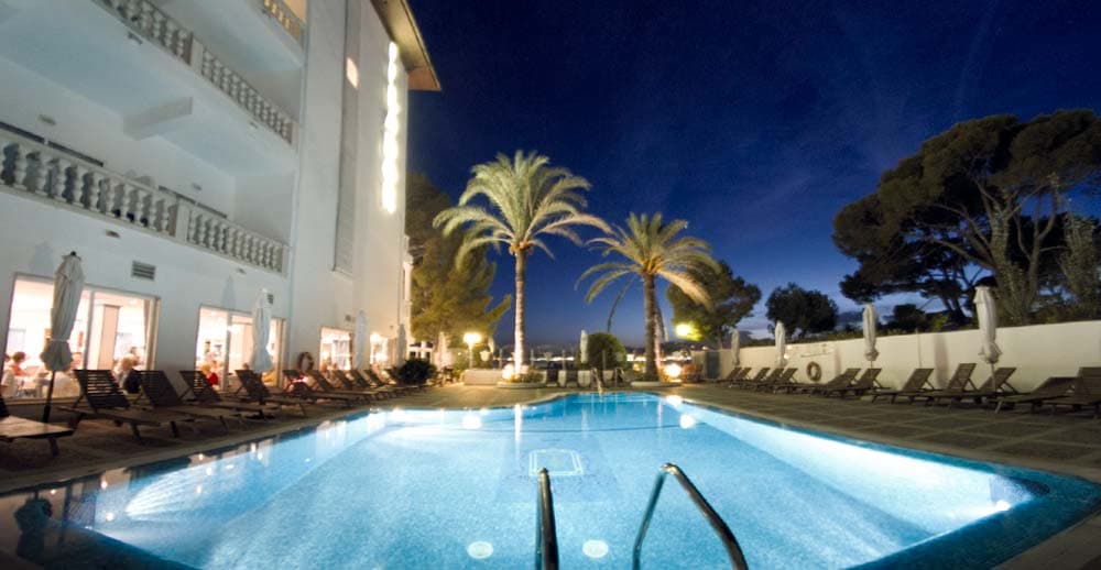 ILLA DOR HOTEL & APARTMENTS