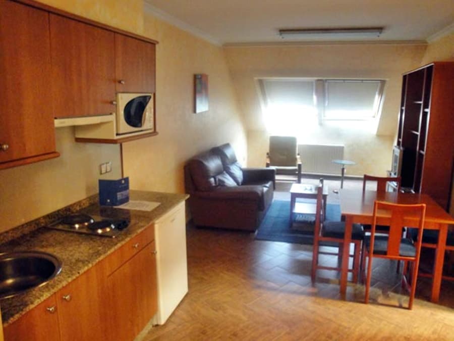 HC APARTAMENTOS