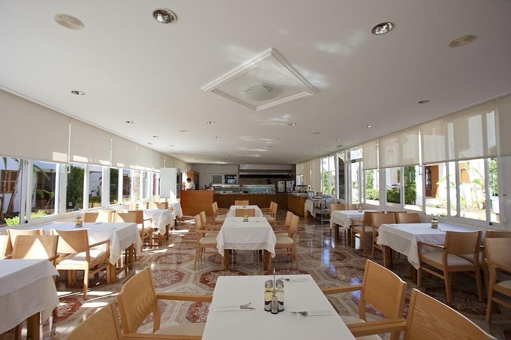 Apartamentos Cristina Villas