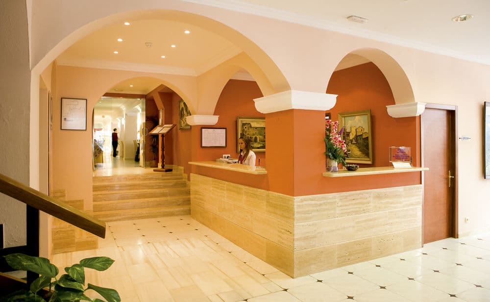 HOTEL BIKINI