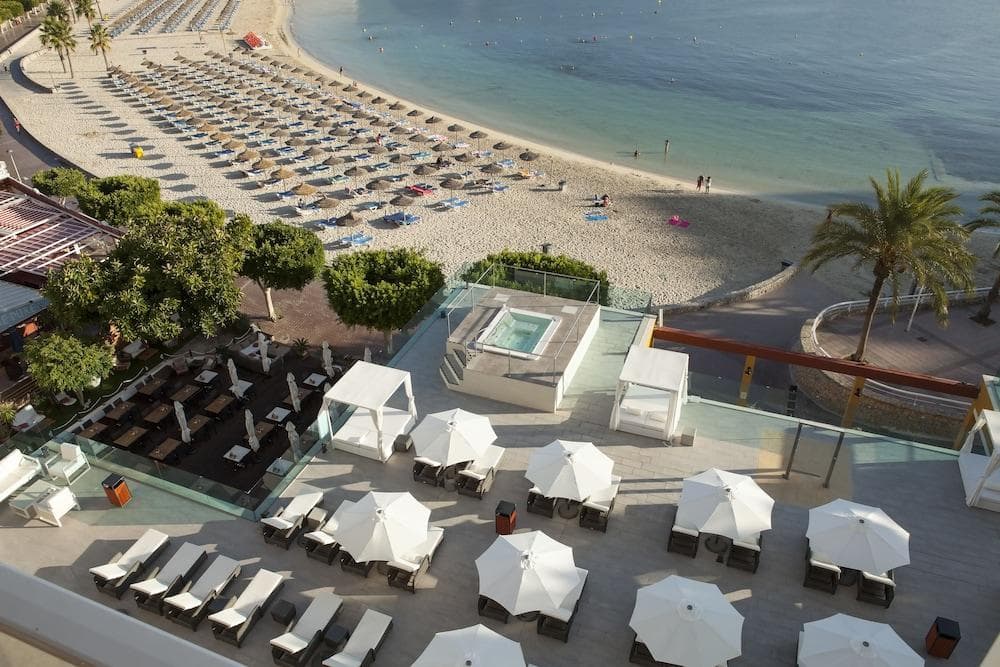 Hotel Seramar Comodoro Playa