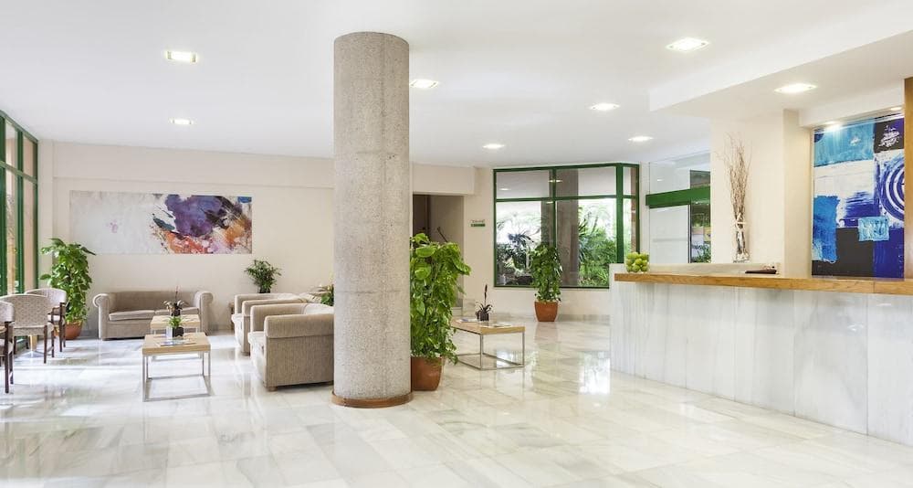 Globales Apartamentos Nova