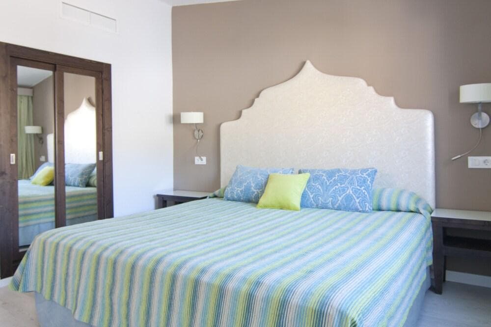 HOTEL HOPOSA BAHIA