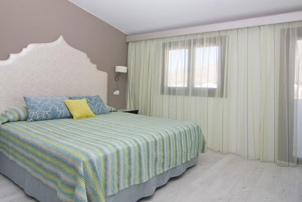 HOTEL HOPOSA BAHIA