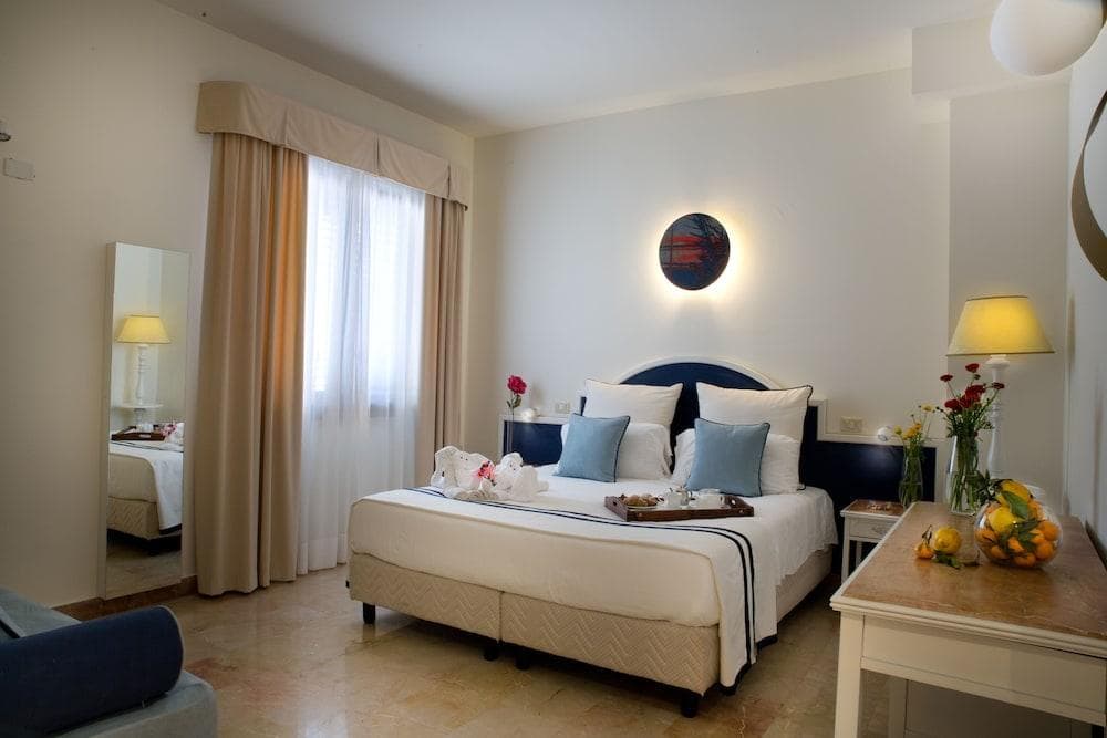 Delfino Beach - Cds Hotels