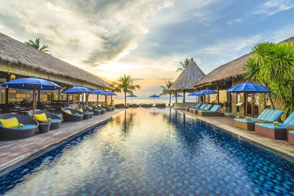 LEMBONGAN BEACH CLUB & RESORT