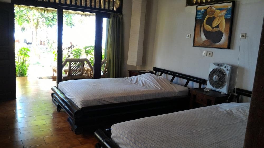 AMARTA BEACH COTTAGES
