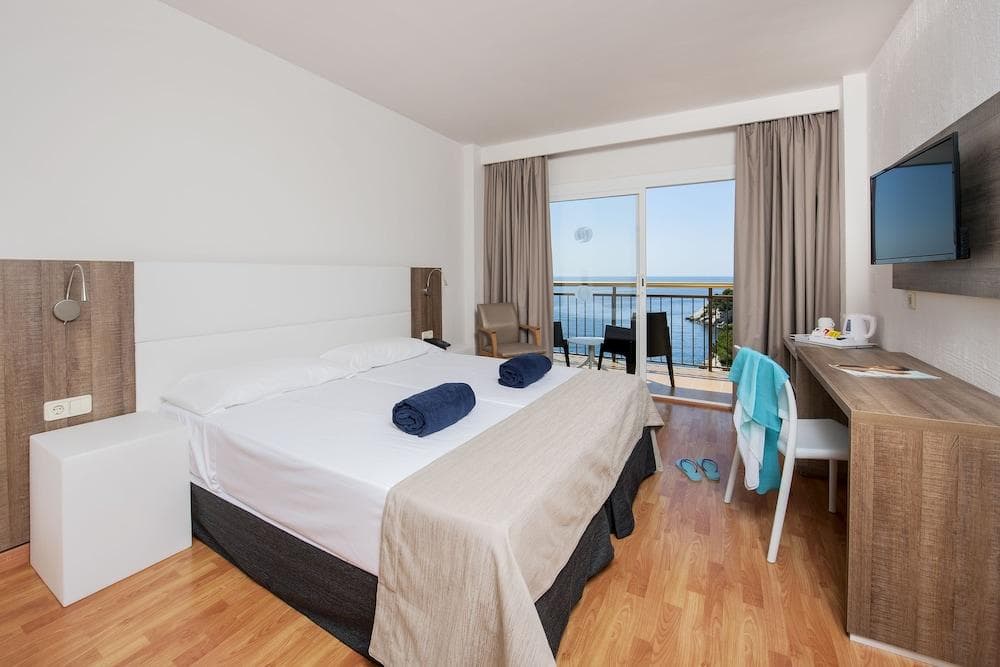Hotel Globales Cala Viñas Adults Only +16