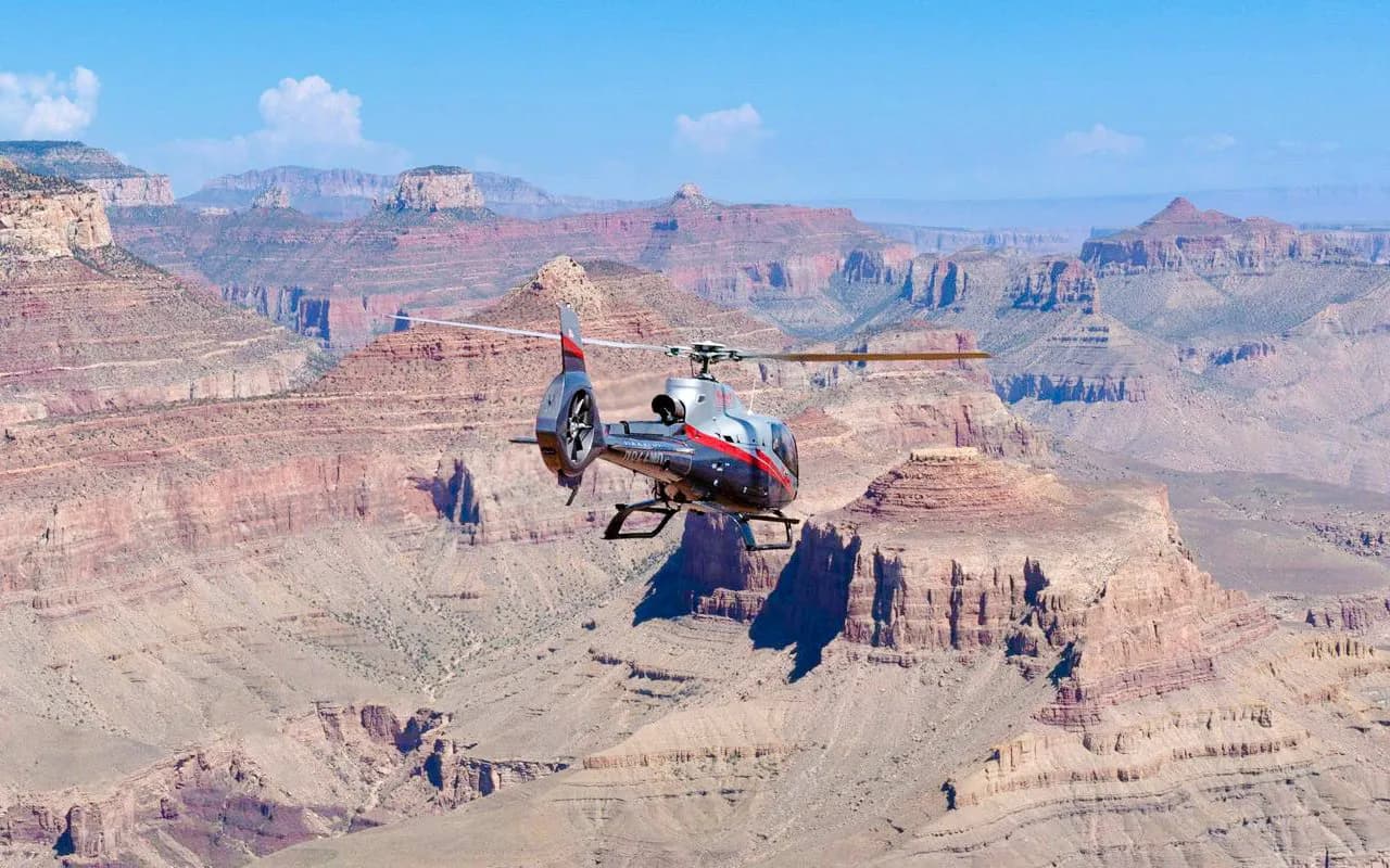 Maverick Helicopters: 그랜드 캐니언 사우스 림 경관 헬리콥터 투어