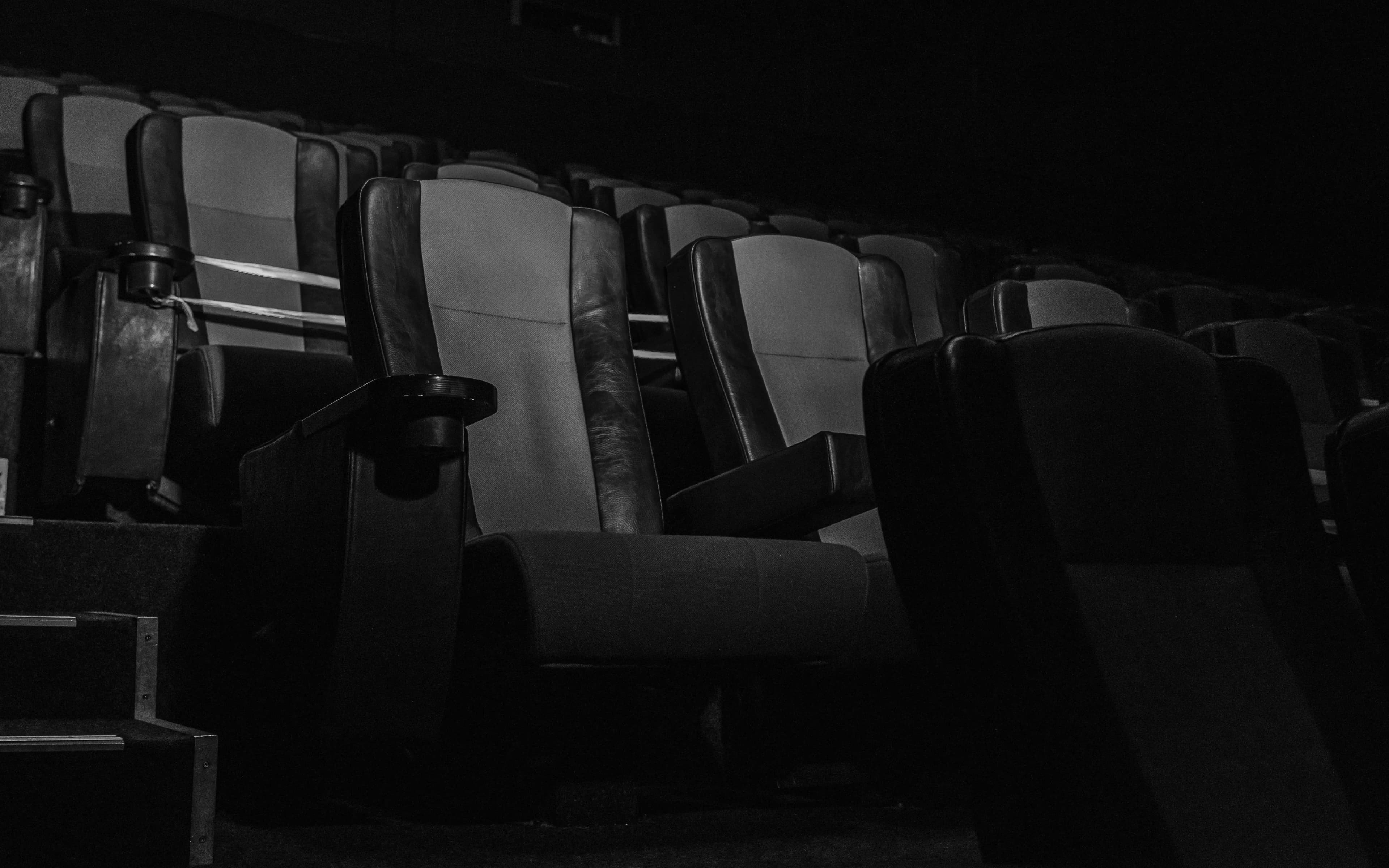엑스칼리버 울티밋 4D 익스피리언스
