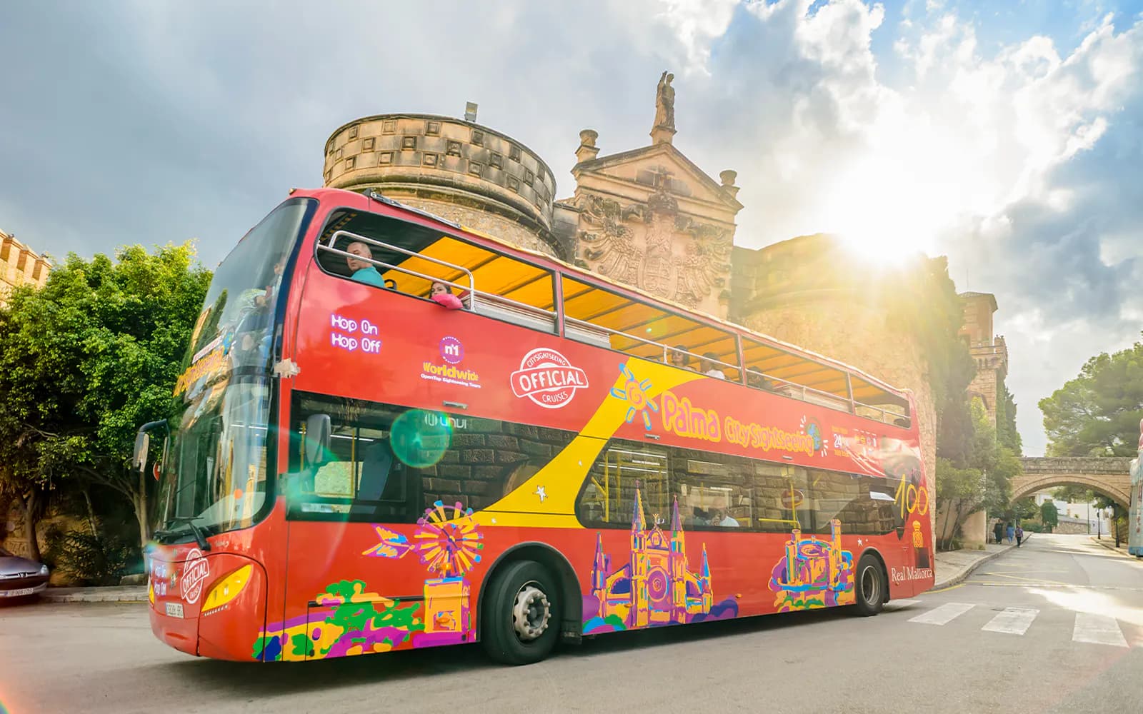 City Sightseeing: 팔마 데 마요르카 홉온홉오프 버스 투어