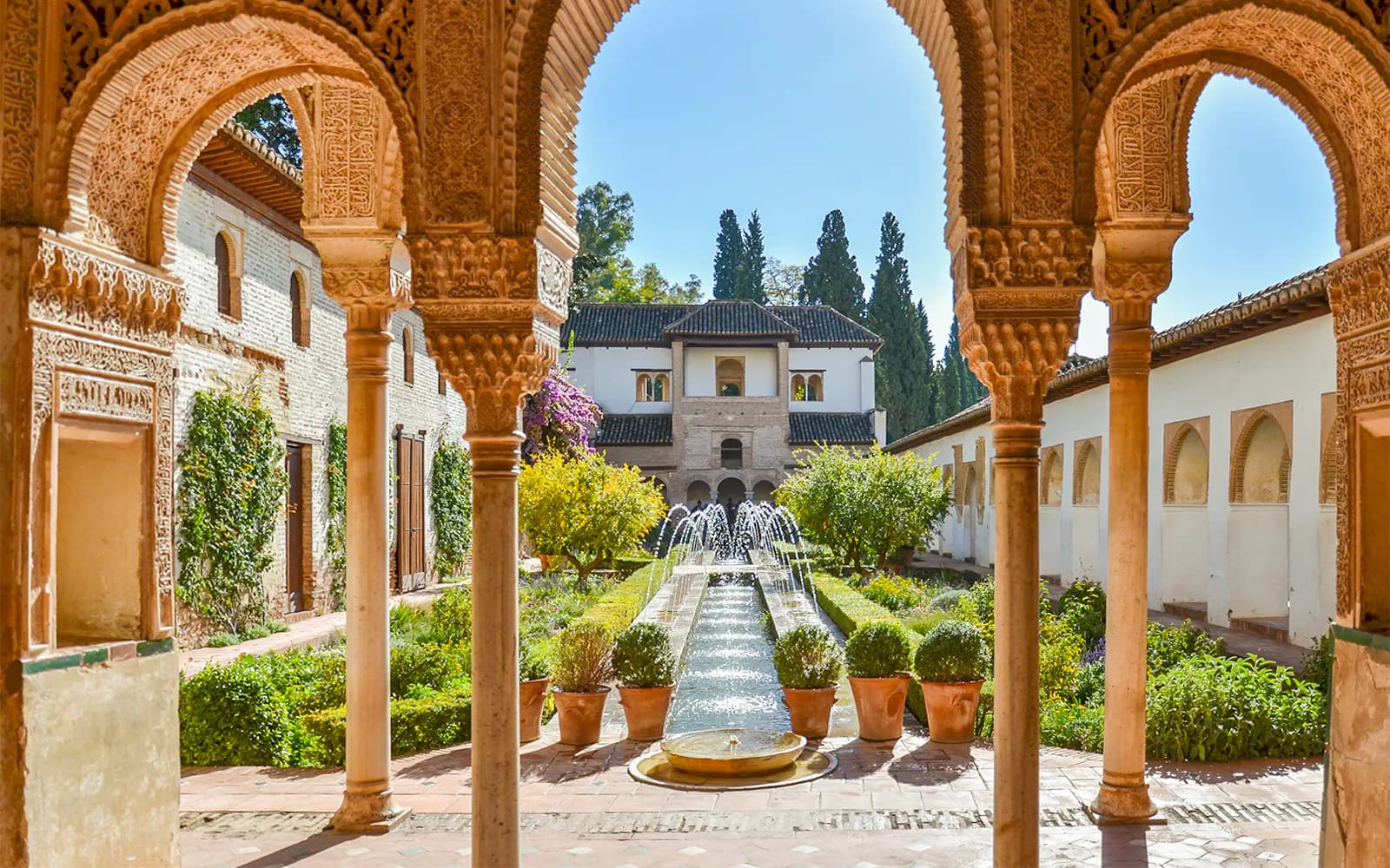 말라가 출발 알함브라 종일 가이드 투어 (교통편 포함) (Full-Day Guided Tour of Alhambra with Transfers from Malaga)