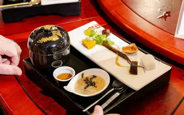 서울 동묘 벼룩시장·광장시장 푸드 투어 (차와 페이스트리 포함)