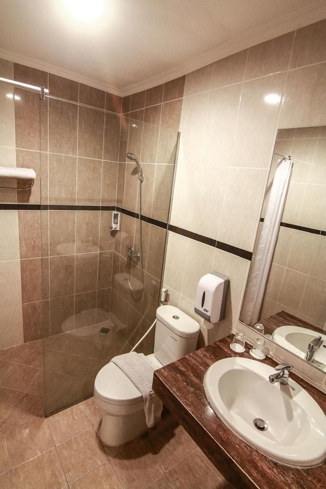 Raffleshom Hotel