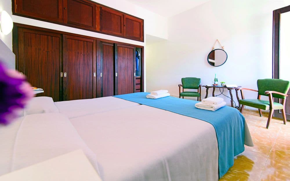 HOSTAL BORRAS