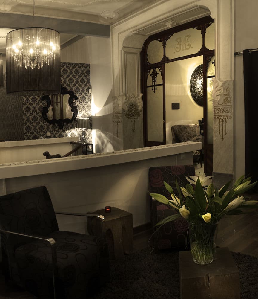 L'Avenida Hotel