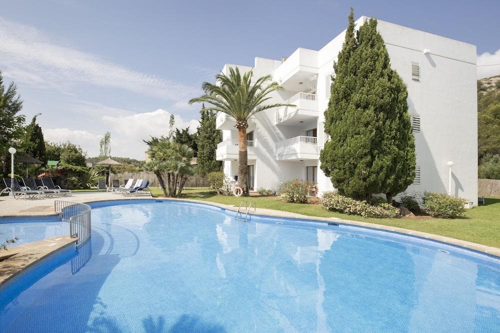 Cabot Las Velas Apartaments