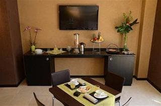 Melqart Hotel