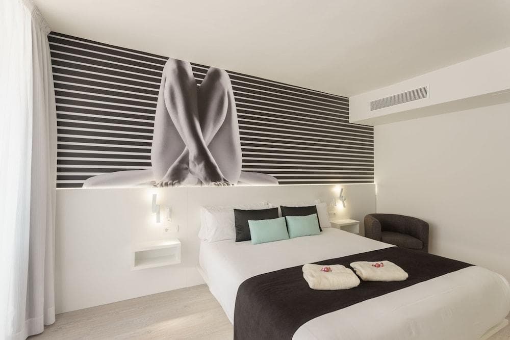 BOUTIQUE HOTEL MINISTER