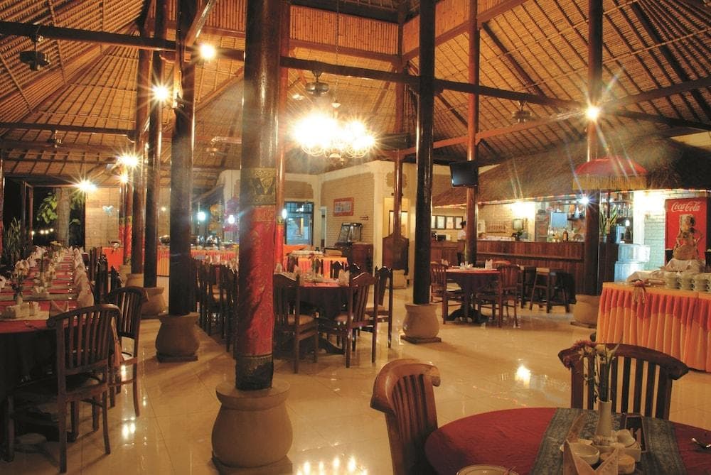 ANEKA LOVINA VILLAS AND SPA