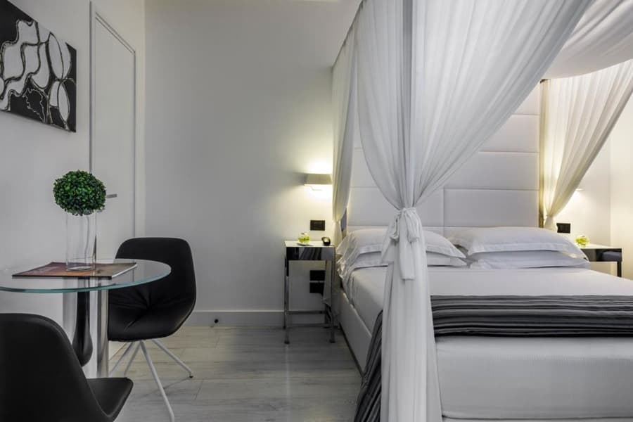 RIVER HOTEL & SPA
